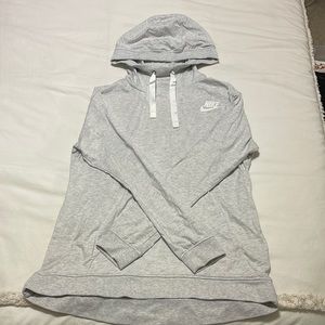 Hooded Nike long sleeve